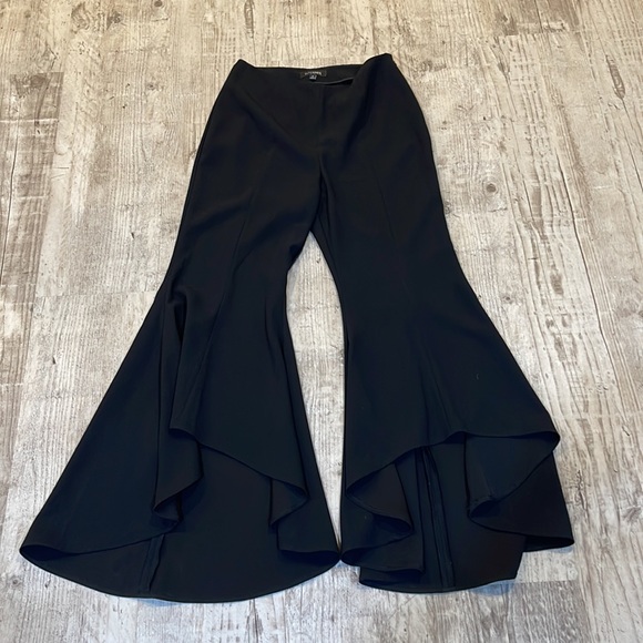 Intermix Ruffled pants